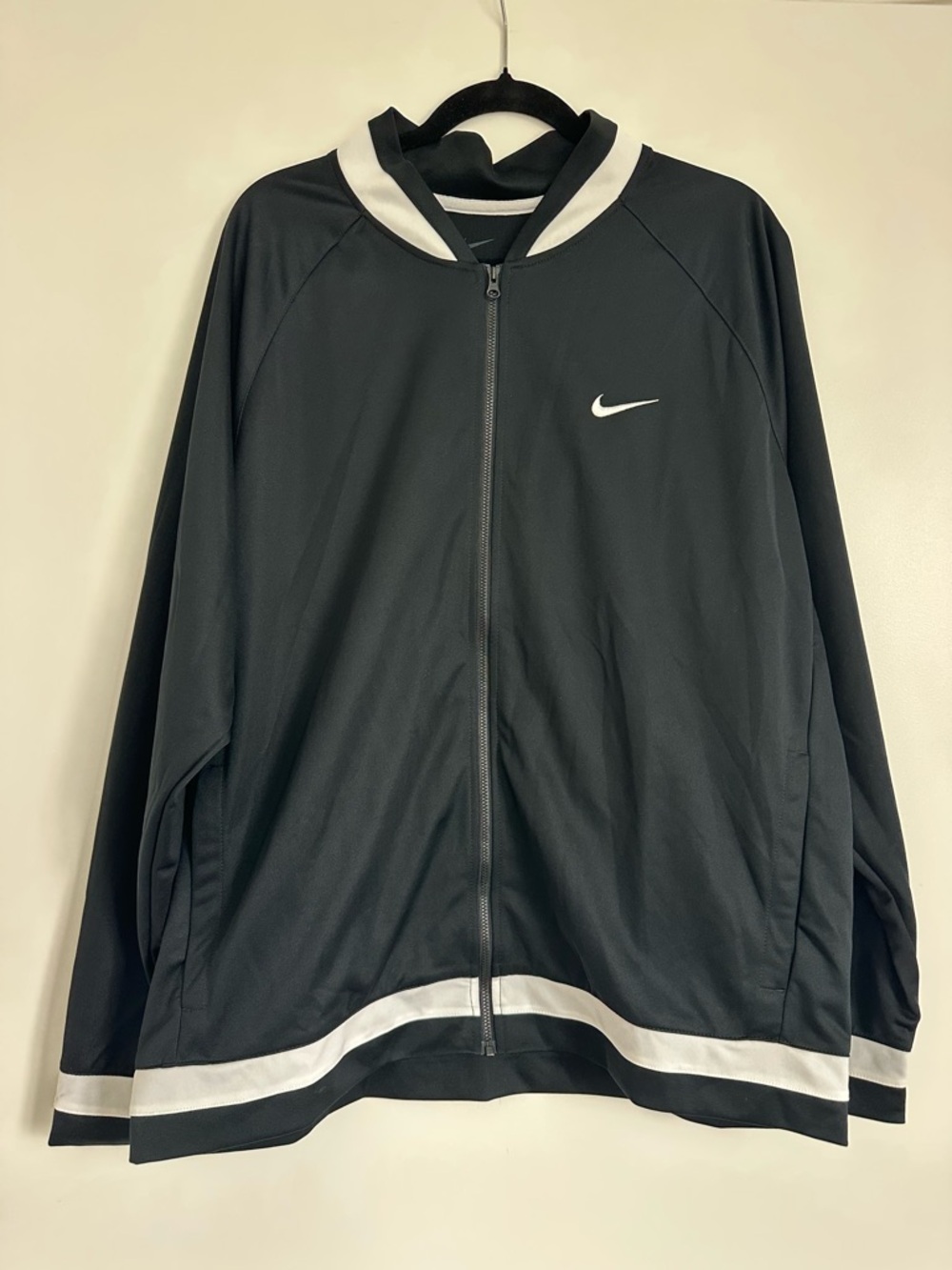 Nike Dri-FIT Men’s Black Full Zip Jacket Large Logo Athletic Track Jacket XL